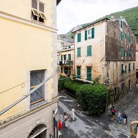 Finalborgo | 2br| Wifi | Historic Village| By Tilo דירה