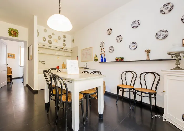 דירה Finalborgo | 2br| Wifi | Historic Village| By Tilo *
