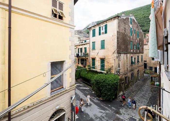 Finalborgo | 2br| Wifi | Historic Village| By Tilo דירה