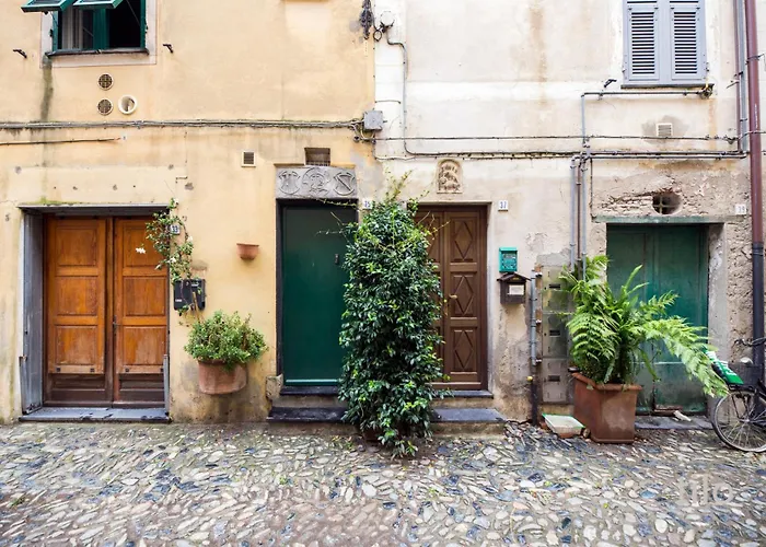 Finalborgo | 2br| Wifi | Historic Village| By Tilo דירה